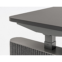 Ogi drive E height-adjustable desk